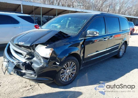 2013 Chrysler Town & Country Touring-L z USA, uszkodzony, nr VIN 2C4RC1CG7DR645396